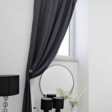 Ferdinando'S Home-2